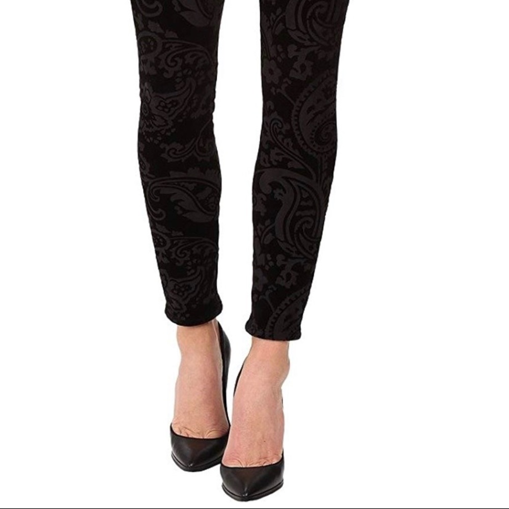 NWT | 7 For All Mankind Ankle, Velveteen Paisley